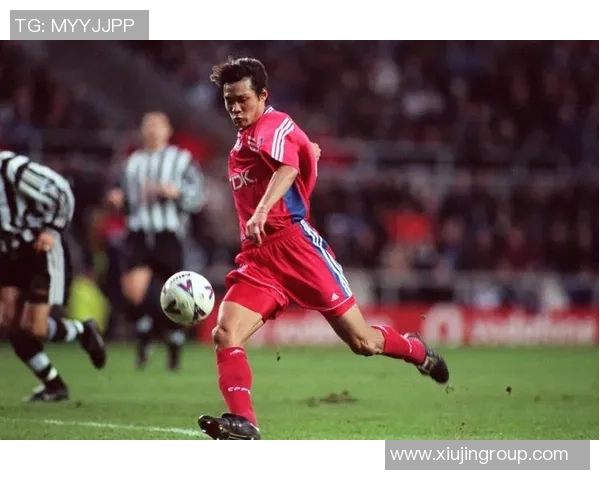 足球明星生涯总收入揭秘：从绿茵场到商业帝国的财富之路